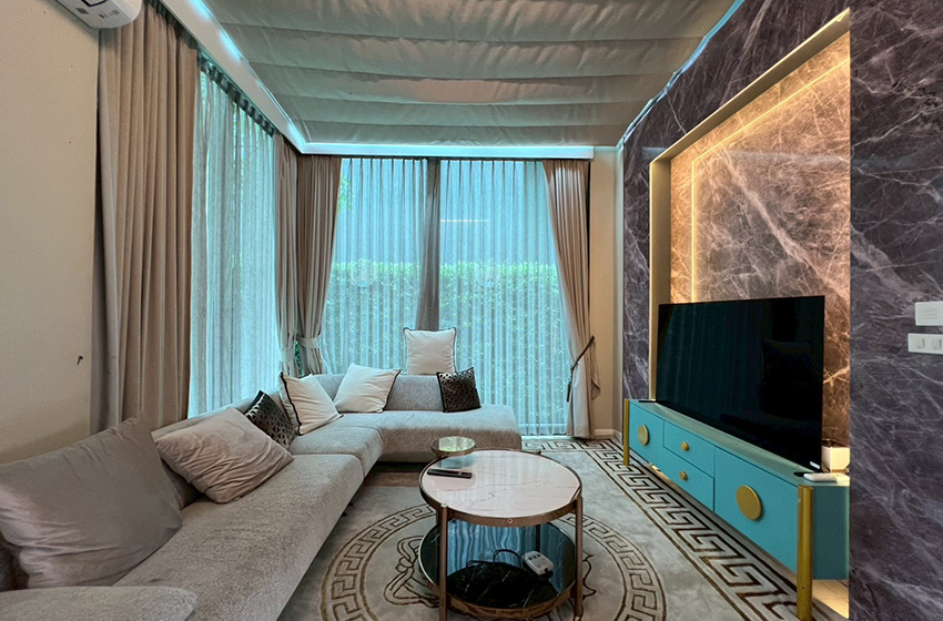 House with Shared Pool in Srinakarin 